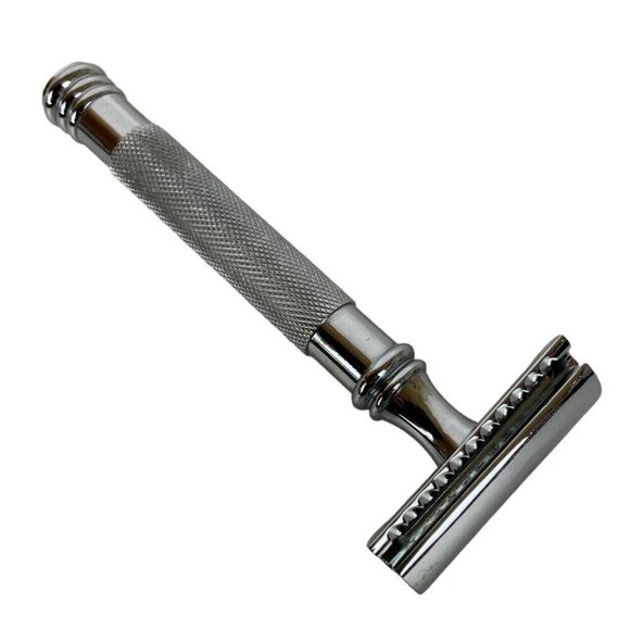 Mens Double Edge Safety Razor Textured Chrome Handle Sleek Design Grooming Tool - Picture 3 of 6